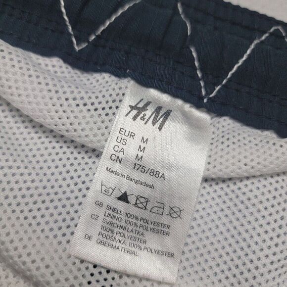 H&M Cargo Swim Trunks Men's Size Medium Blue White Striped Lined - Picture 9 of 9